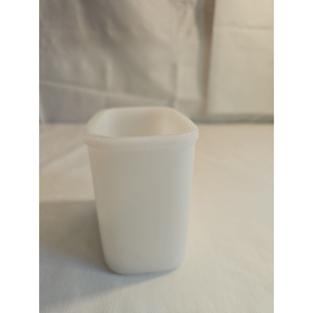 Vintage Replacement Hazel Atlas Milk Glass Refrigerator Dish - Picture 4 of 6